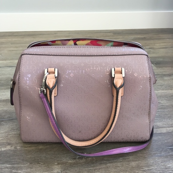 Guess Satchel purse - Picture 3 of 4